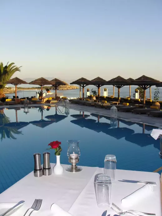 How to Design a Billiard Room in my Home